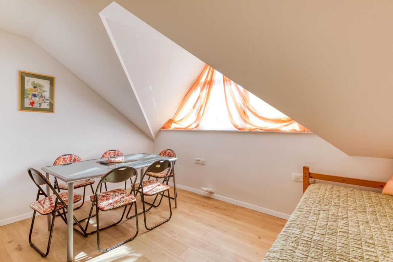 Apartmani Leptir Rakovica Luaran gambar