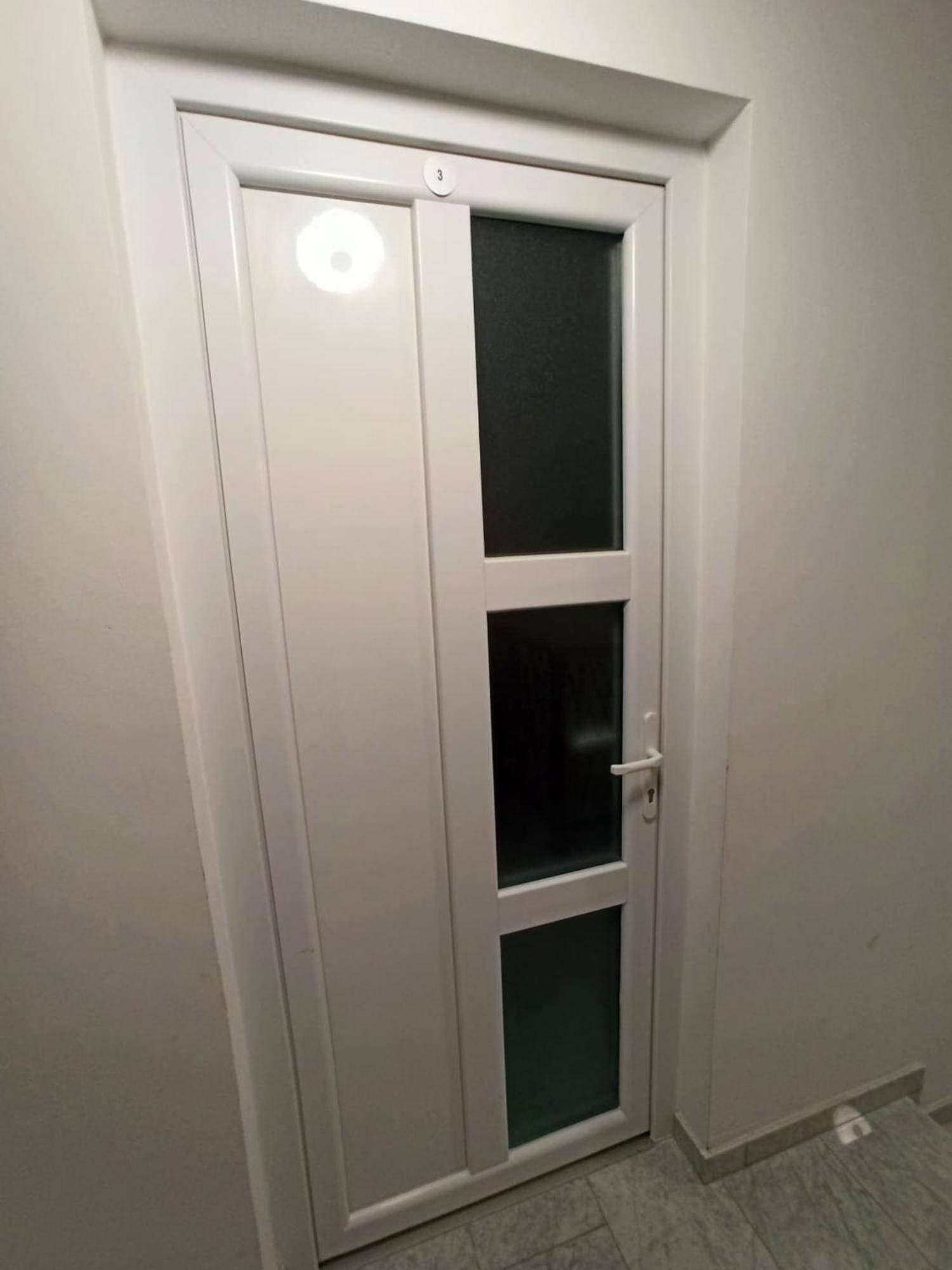 Apartmani Leptir Rakovica Luaran gambar
